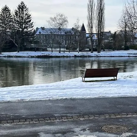Au Petit *